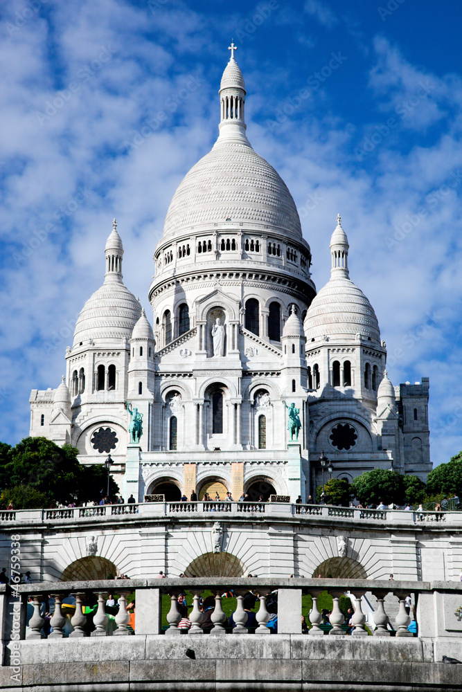Sacre-Coeur Basilica on Montmartre, Paris, France Sacre-Coeur Basilica on Montmartre, Paris, France