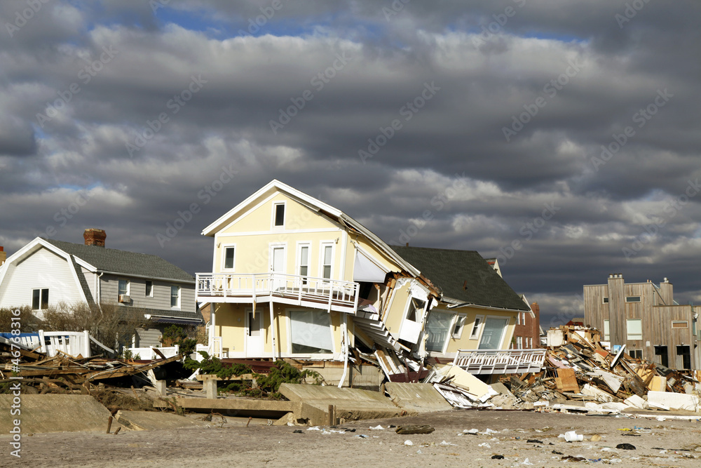 Naklejka premium Huragan Sandy desrtruction