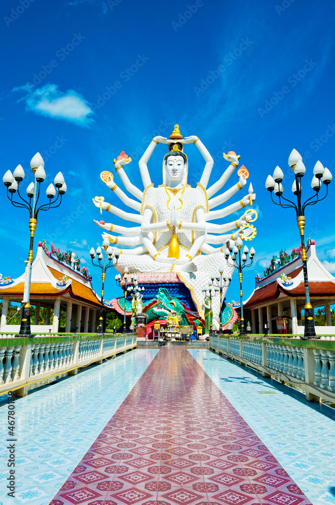 Naklejka premium statue and temple of Shiva in Koh Samui , Thailand