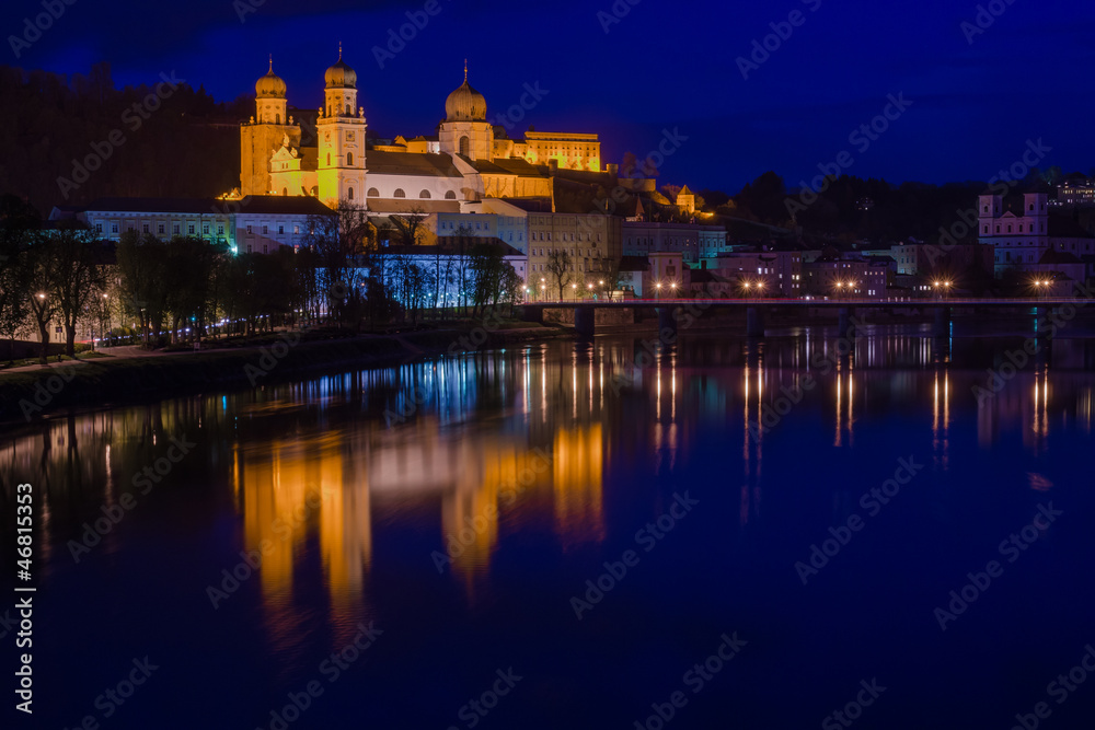 Passau, beleuchtete Altstadt