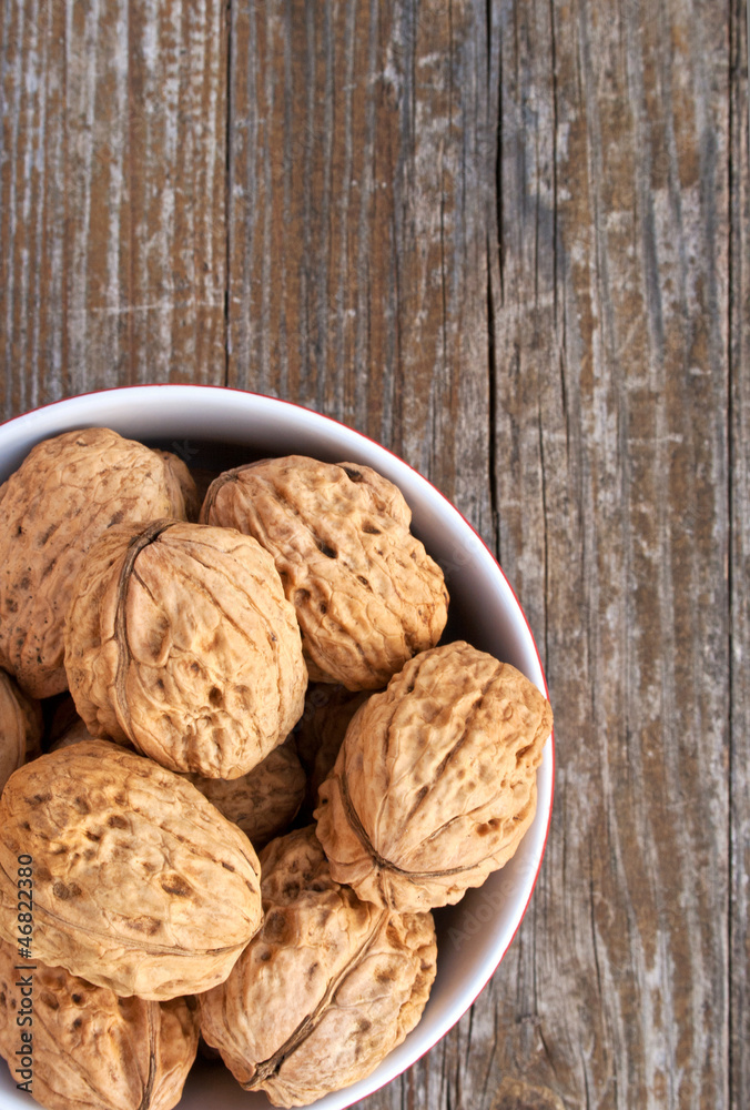 walnuts walnuts