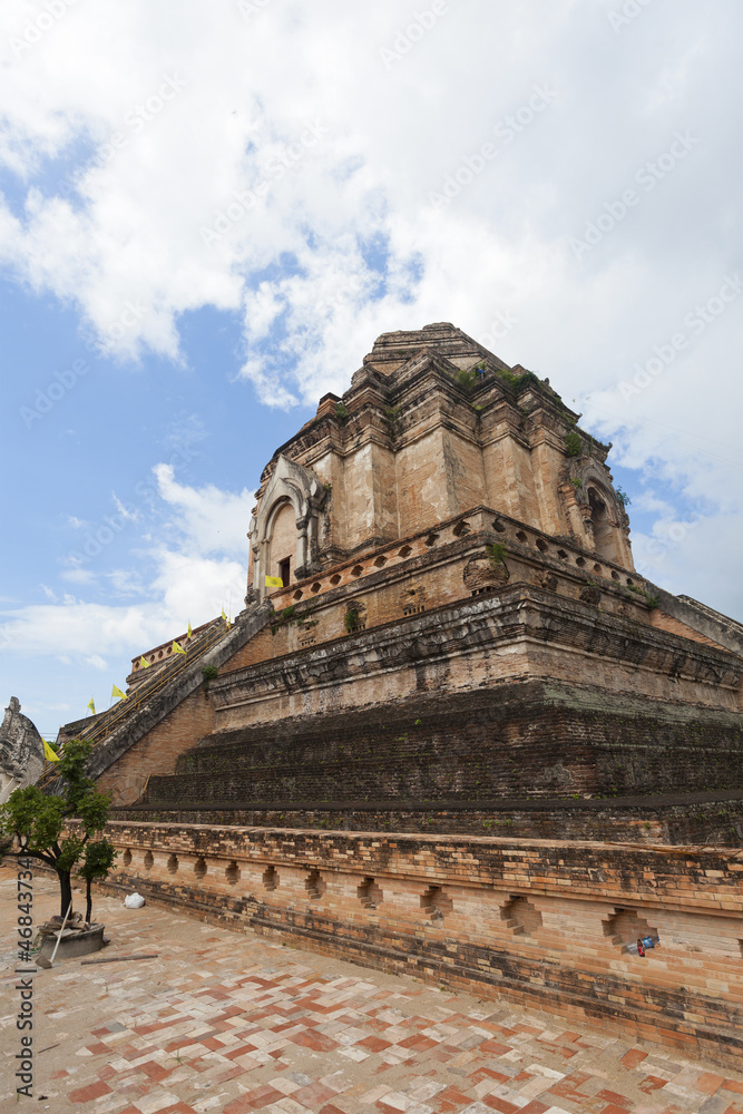 Wat Chedi Luang temple in Chiang Mai, Thailand.