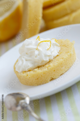 Lemon cake