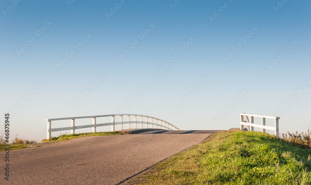 Fototapeta premium Bridge to infinity