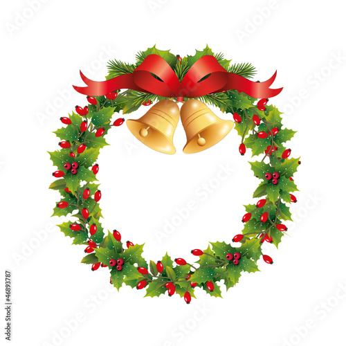 Hagebuttenkranz mit Weihnachtsglocken