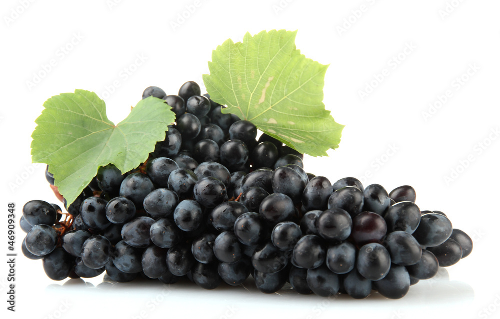 Fototapeta premium ripe sweet grapes isolated on white.