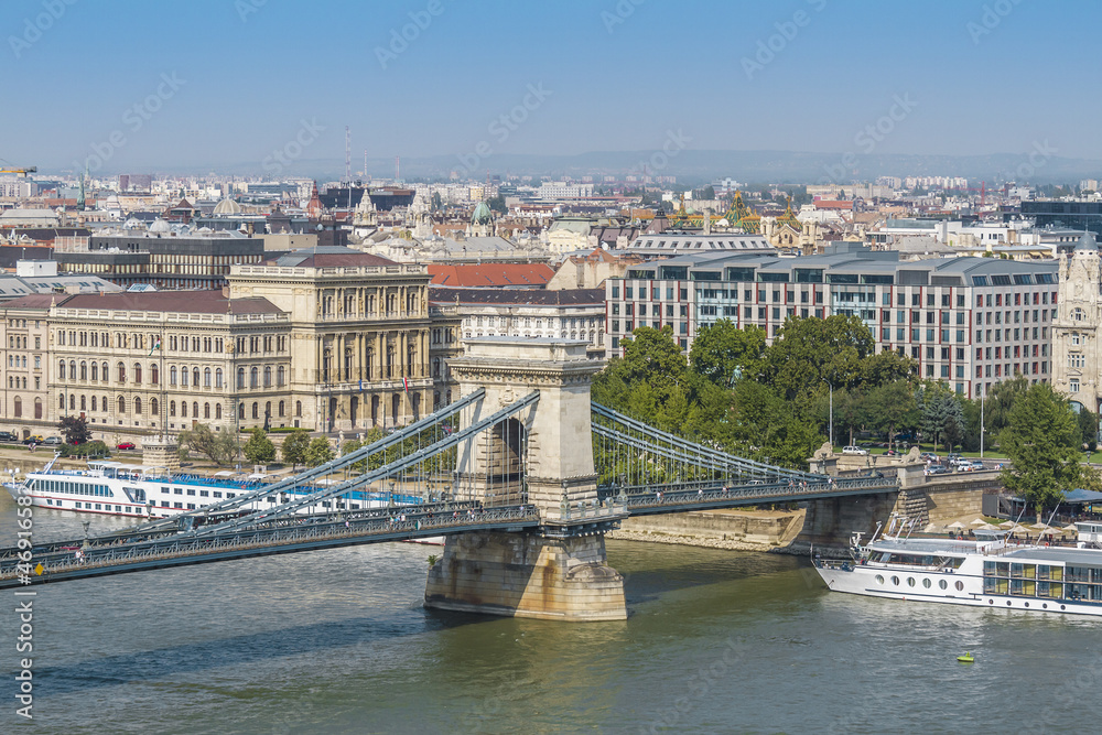 Famous Chain Bridge (1849), River Danube in Budapest, Hungary