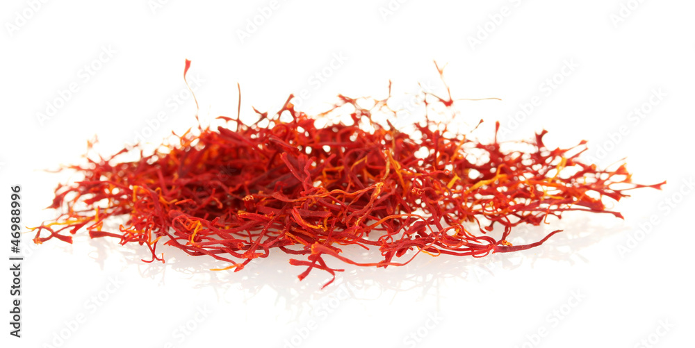 Naklejka premium stigmas of saffron isolated on white background