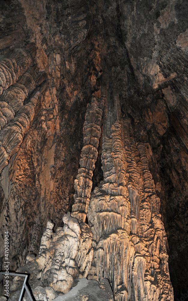 La salle des Cloches des grottes d'Artà à Canyamel à Majorque La salle des Cloches des grottes d'Artà à Canyamel à Majorque