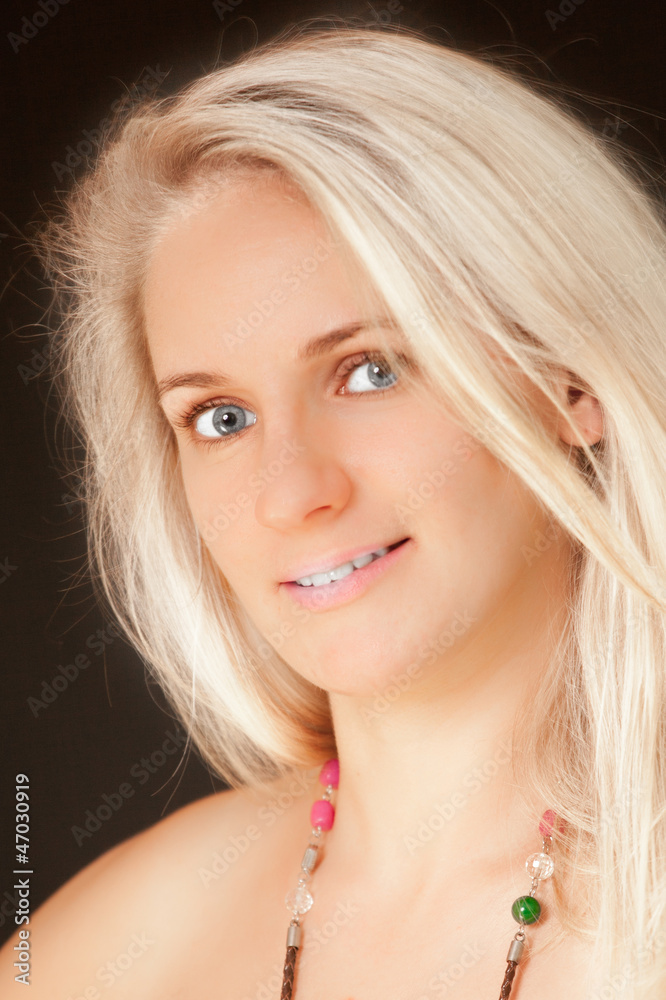 Blond Blond