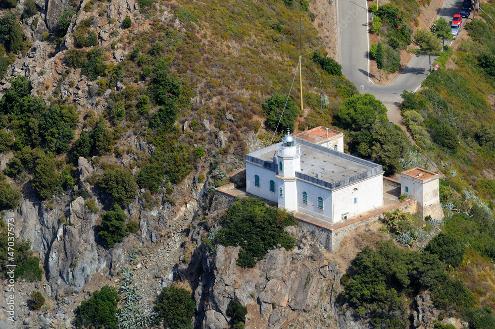 Isola d'Elba-lighthouse at Punta Polveraia