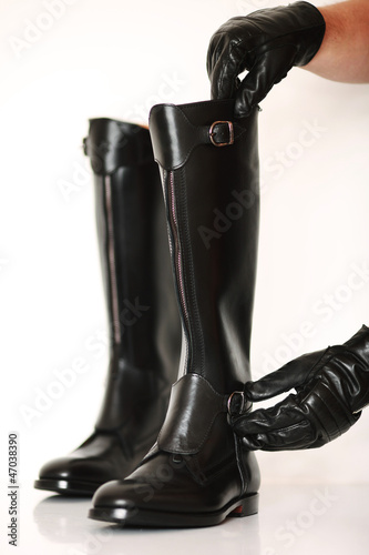 Schwarze Lederstiefel