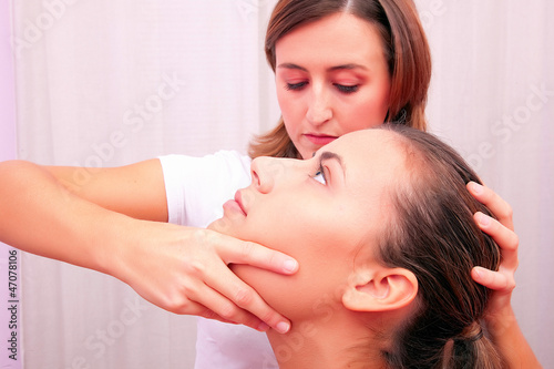 osteopathic technical evaluation for cervical spine photo