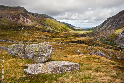 View along Nant Francon val...