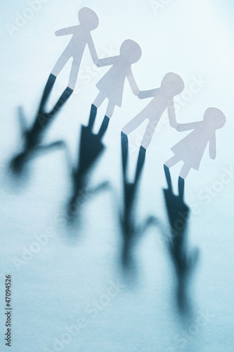 Paper man chain