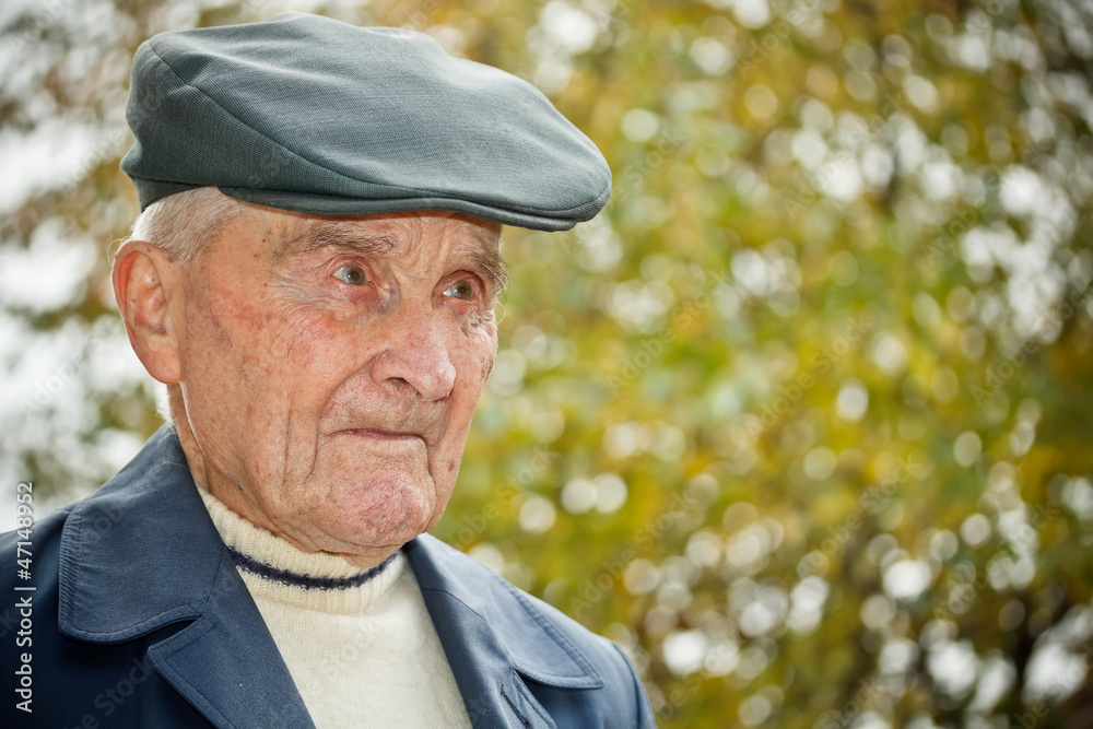 Senior man with hat