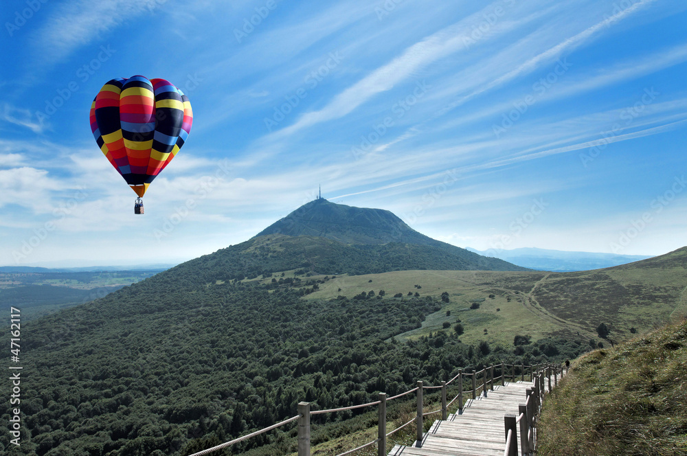 Naklejka premium Montgolfières