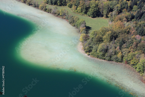 Lac du Jura - eau transparente effet Caraibes