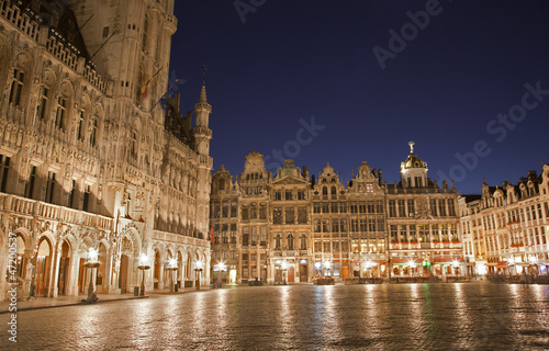 Brussels - The main square and Town hall in evening.