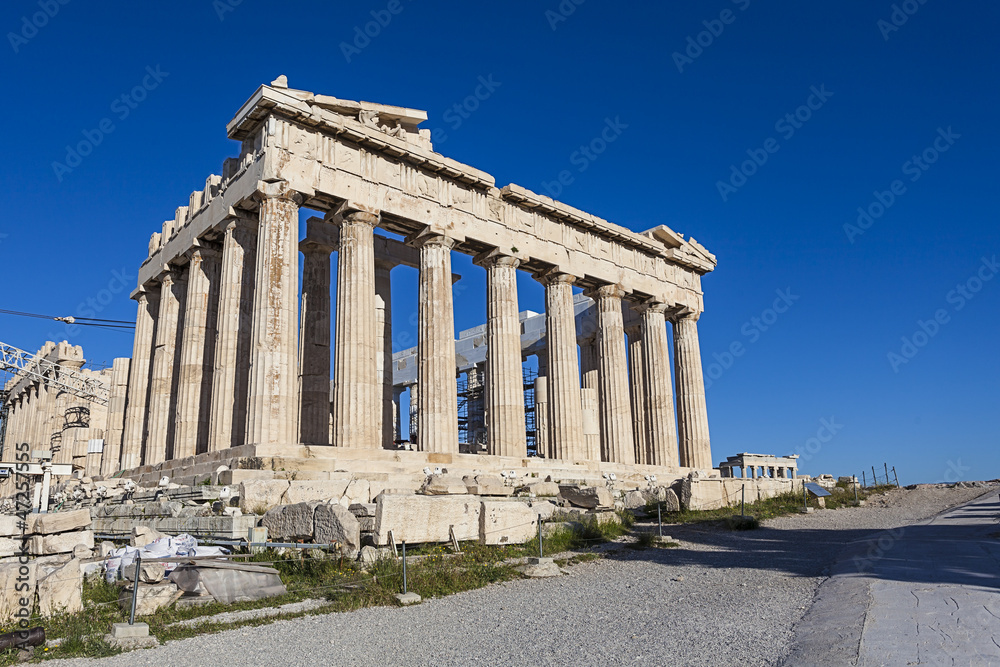 Fototapeta premium Parthenon temple on the Athenian Acropolis, Greece