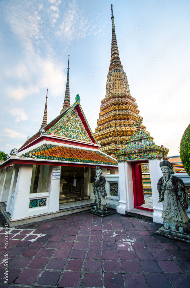 Fototapeta premium Poe Temple