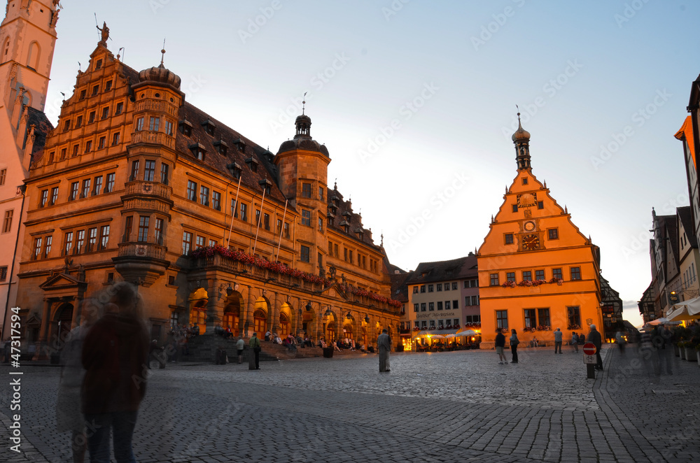 Rothenburg ob der Tauber, Piazza del mercato e Municipio 2