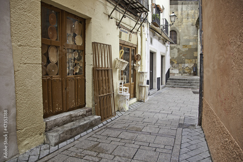 Fototapeta Naklejka Na Ścianę i Meble -  Old alley in the city