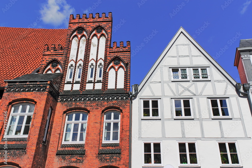 Wismar, Sanierte Altbauten