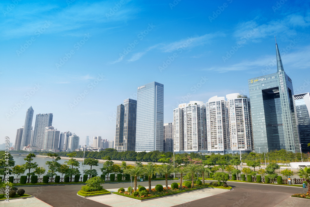 Obraz premium Hongcheng Park and Skyscrapers