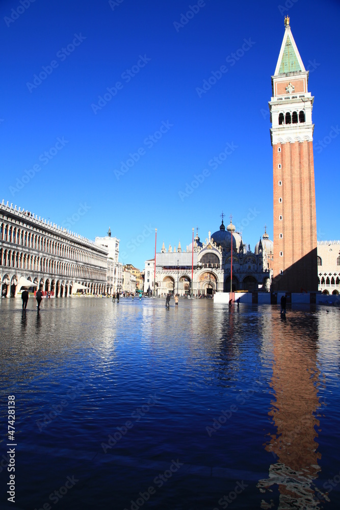 Flooding in piazza San Marco