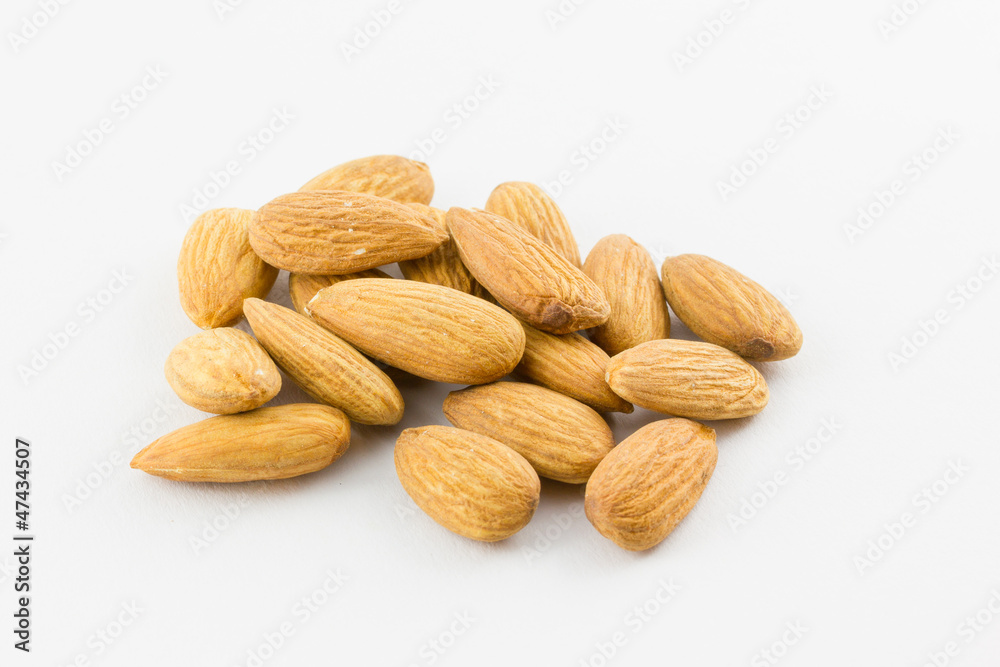 Fototapeta premium Almond kernel isolated on a white background
