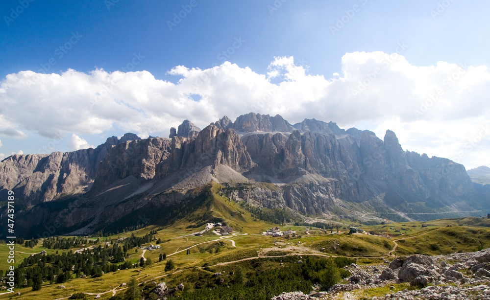 Fototapeta premium Grödner Joch und Sellagruppe - Dolomiten - Alpen