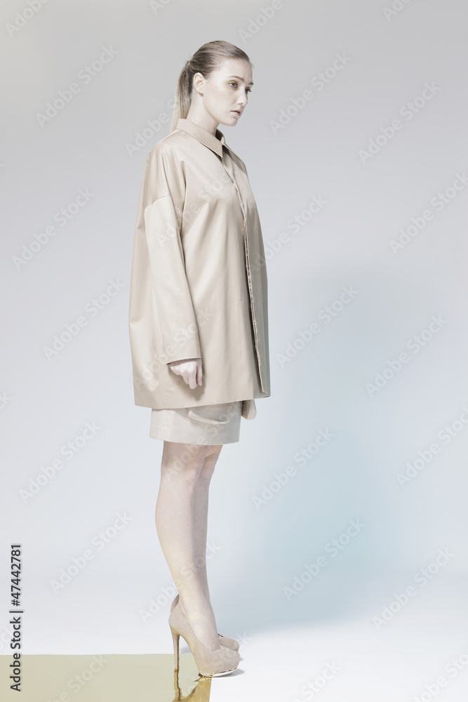 ファッションイメージ 女性 ファッションイメージ 女性