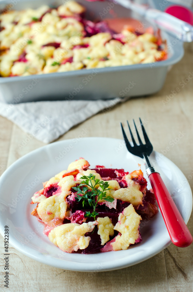 Beet baked with cheese