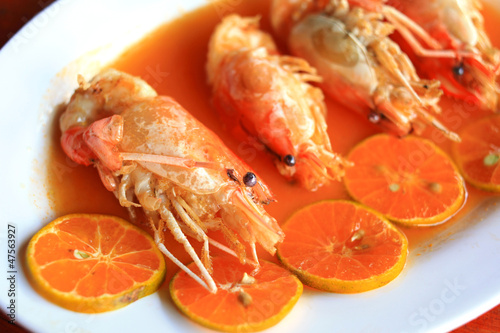 Shrimps in tomato sauce