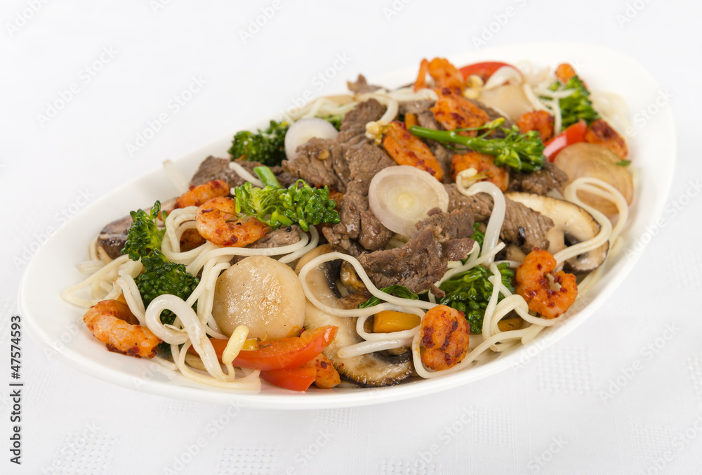 Chow Mein - Chinese noodles with beef, shrimp & vegetables Chow Mein - Chinese noodles with beef, shrimp & vegetables