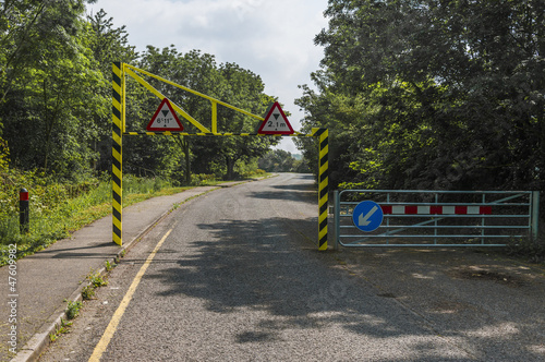 Height restriction on a road leading to a park