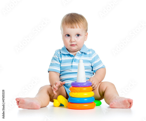 baby boy playing with color...