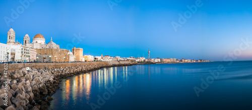 Cathedral of Cadiz photo