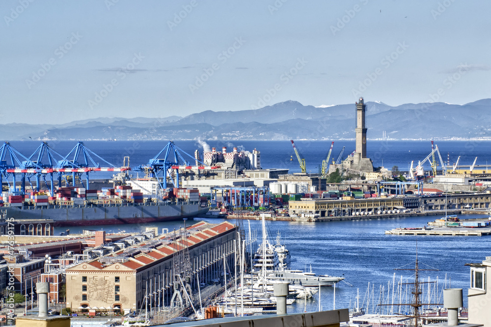 Il porto di Genova Visto dall'alto