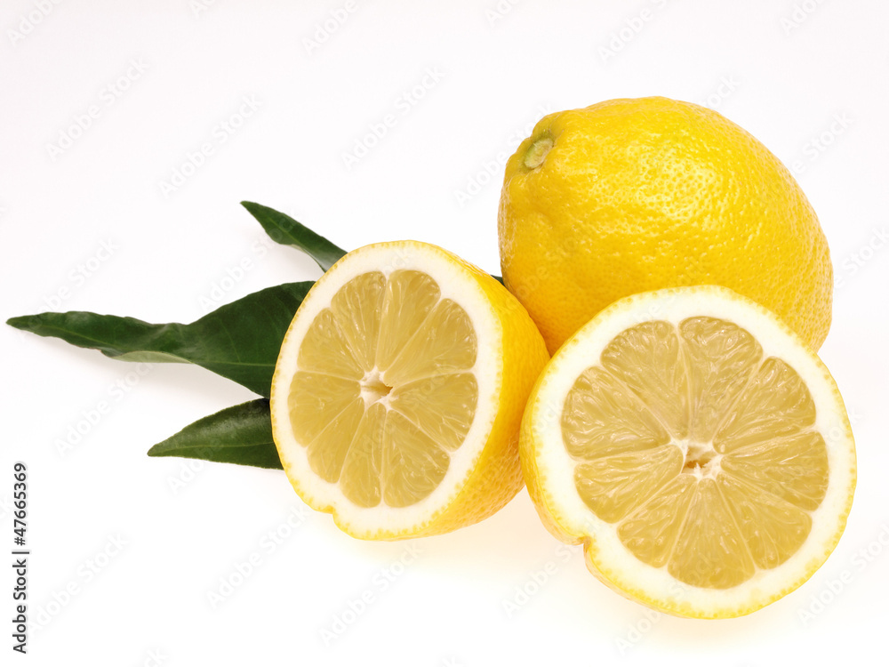 citrons avec feuillage
