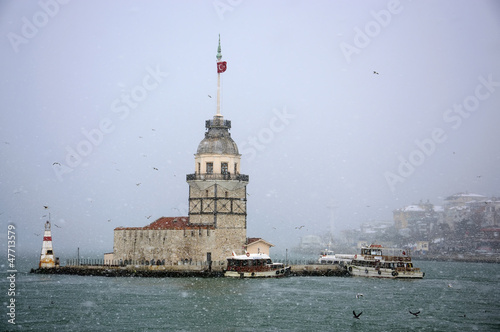 Photography kar altına kızkulesi