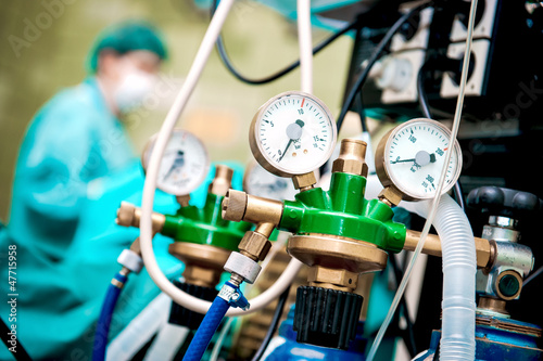 фотографія Manometer with reducer at hospital