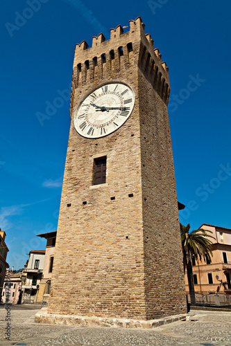la Torre dei Gualtieri a San Benedetto del Tronto