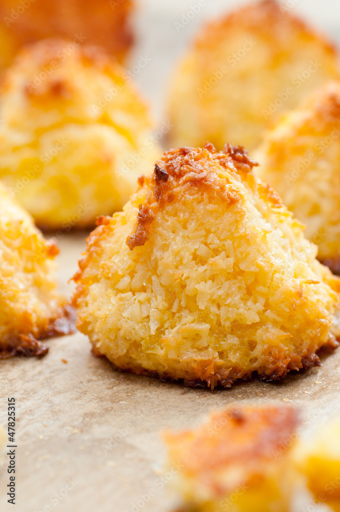 Coconut Macaroons Coconut Macaroons