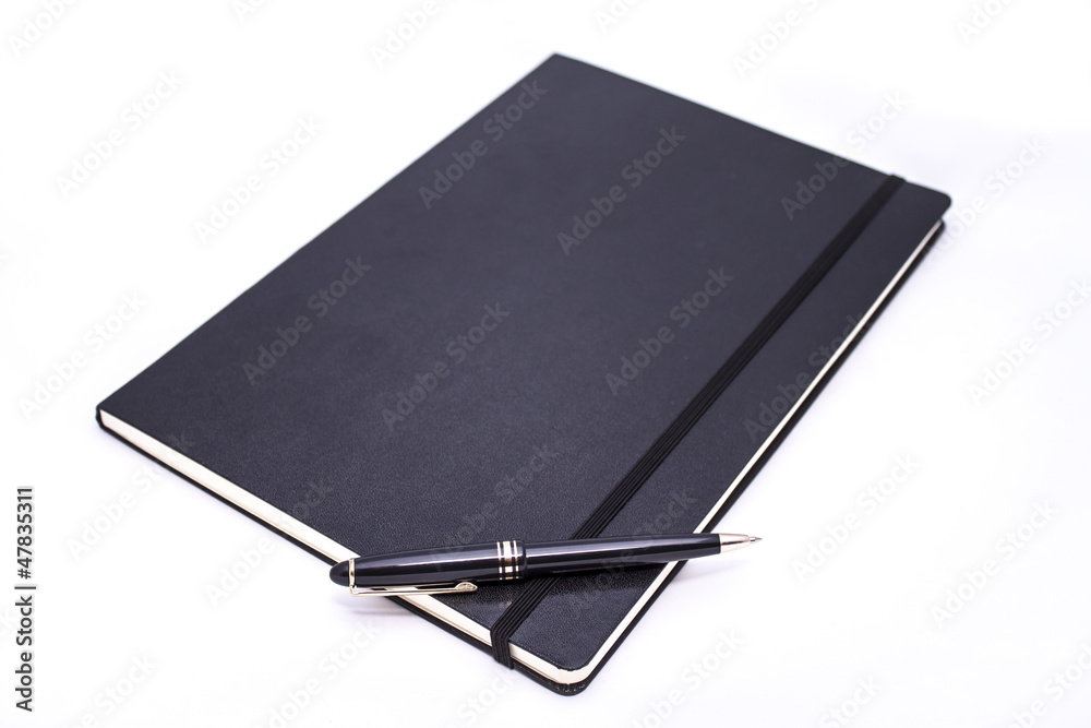 Open notebook with a pen - obrazy, fototapety, plakaty 