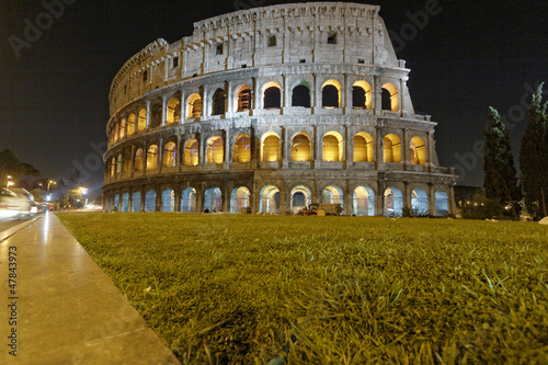 Night view of Colosseo