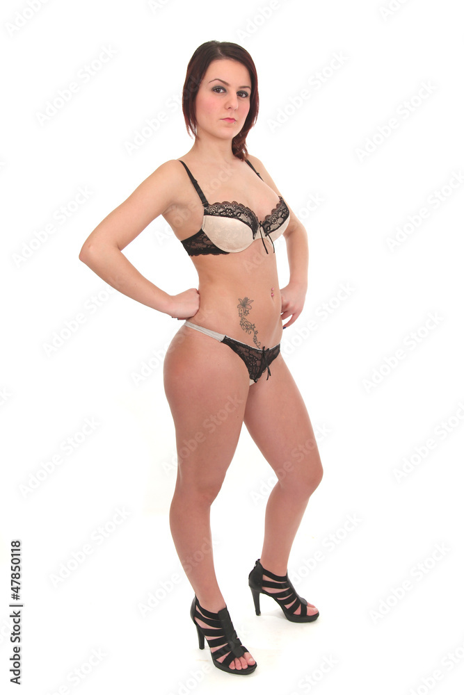Dessous Dessous