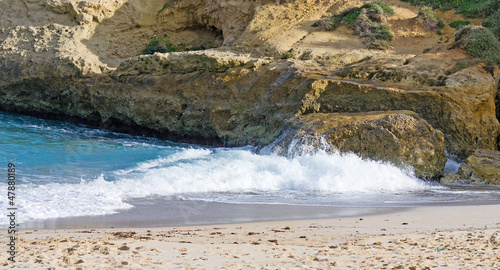 wave vs rock