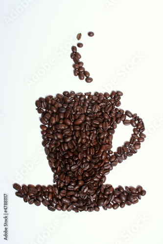 Tasse aus Kaffeebohnen